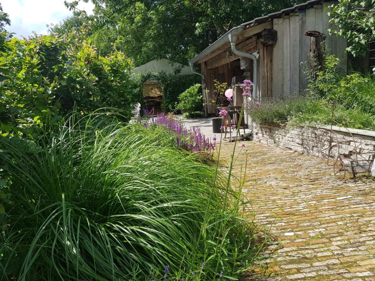 Theetuin Onder De Pannen Bed & Breakfast Lekkerkerk Dış mekan fotoğraf