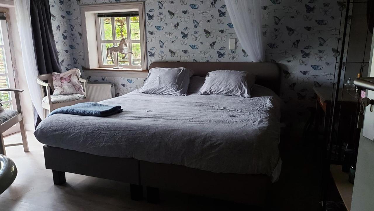 Theetuin Onder De Pannen Bed & Breakfast Lekkerkerk Dış mekan fotoğraf